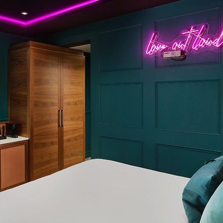Nyx Hotel Dublin Christchurch Екстериор снимка