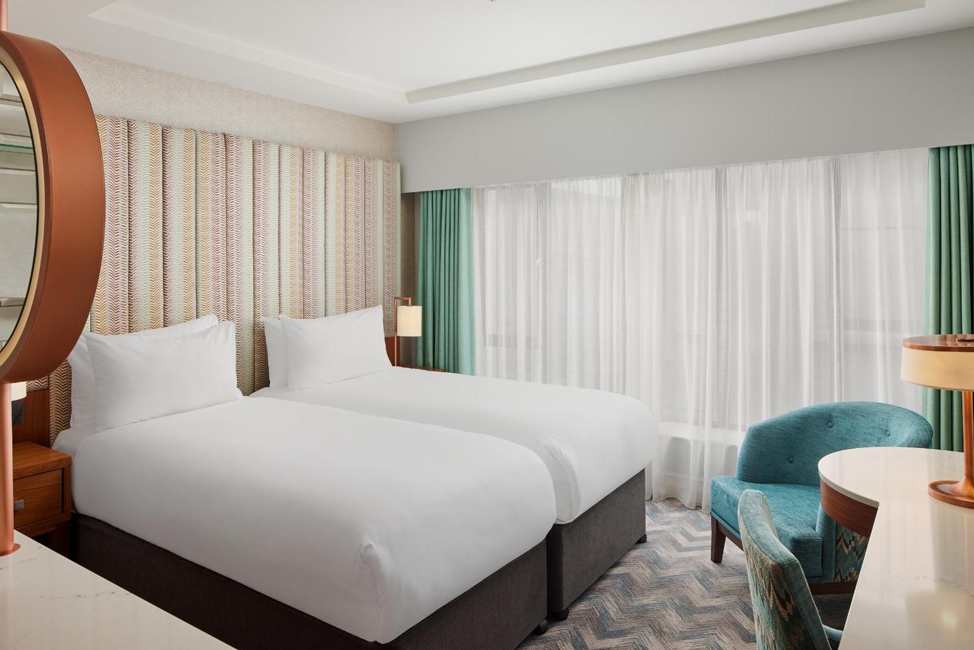 Nyx Hotel Dublin Christchurch Екстериор снимка